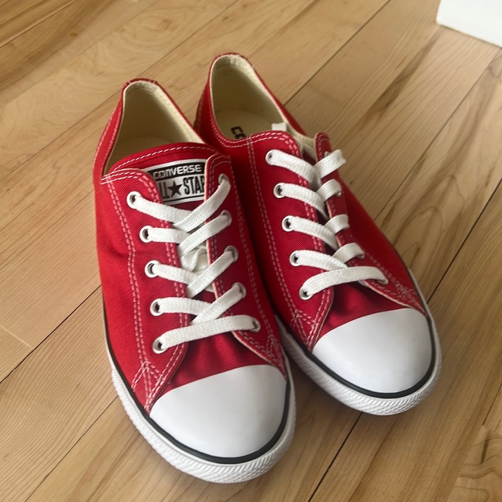 Red Converse Sneakers New